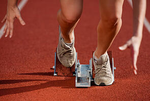 runner at start line