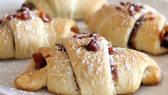 bacon and chocolate hazelnut crossaints