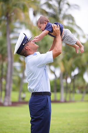how to help military child when dad is deployed